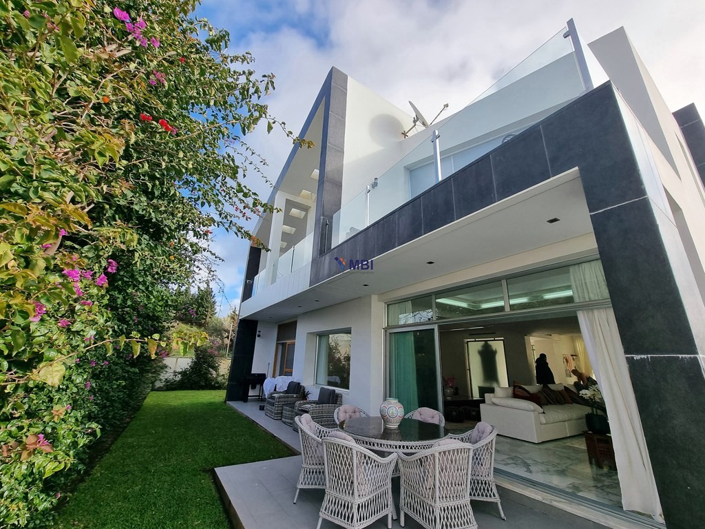 Villa 500 m² à Nouinouich — 2