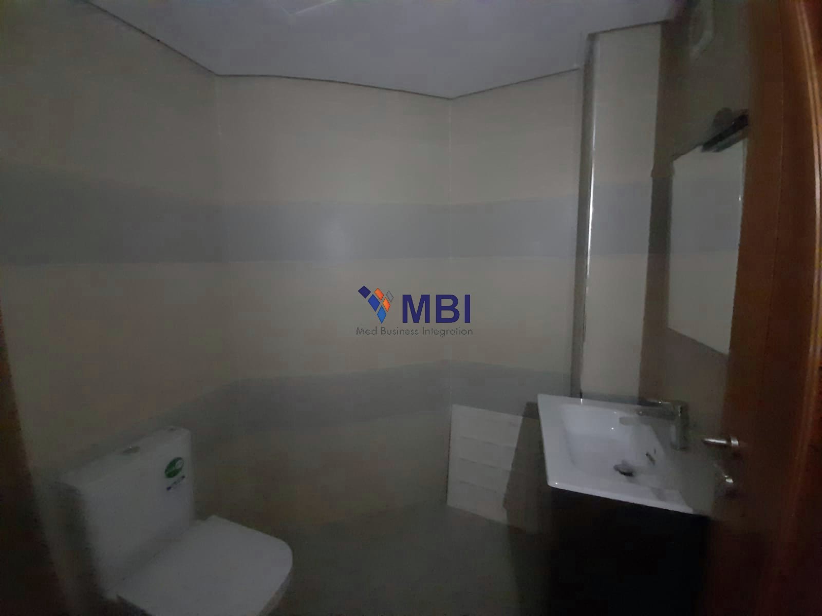 Bureau 54 m² à Nejma — 8