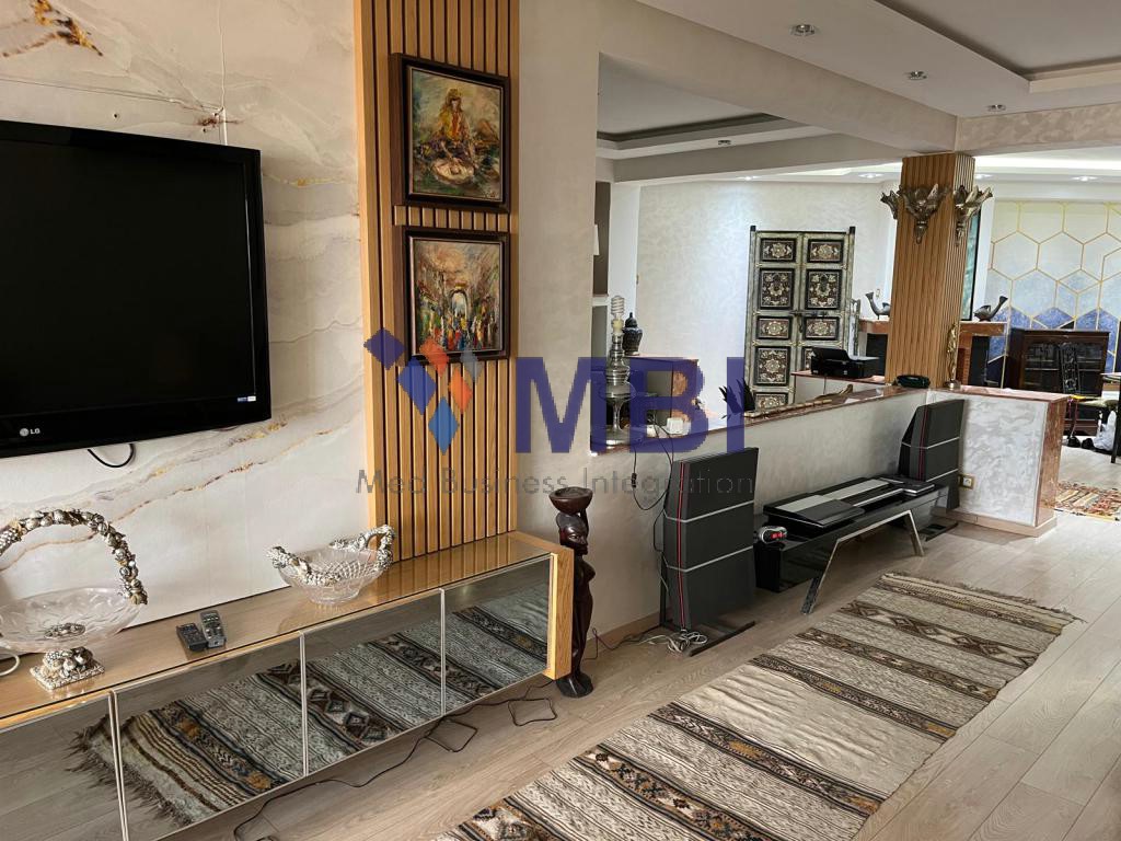 Appartement 180 m² à Autre — 8
