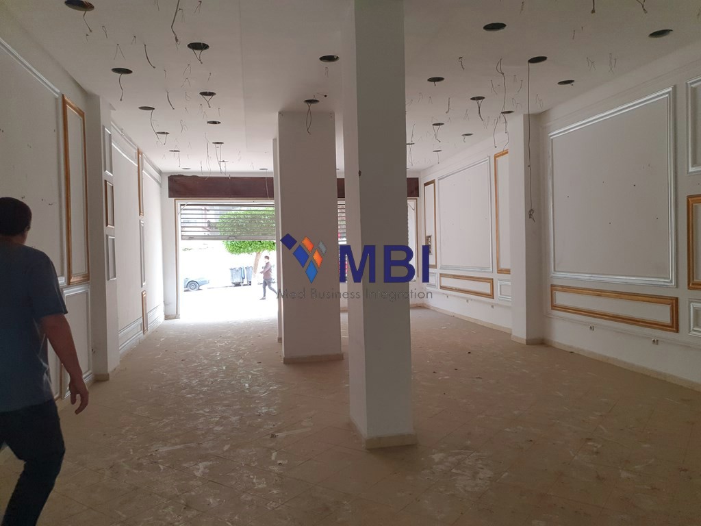Local Commercial à Vendre V.C.T.2059 — 4