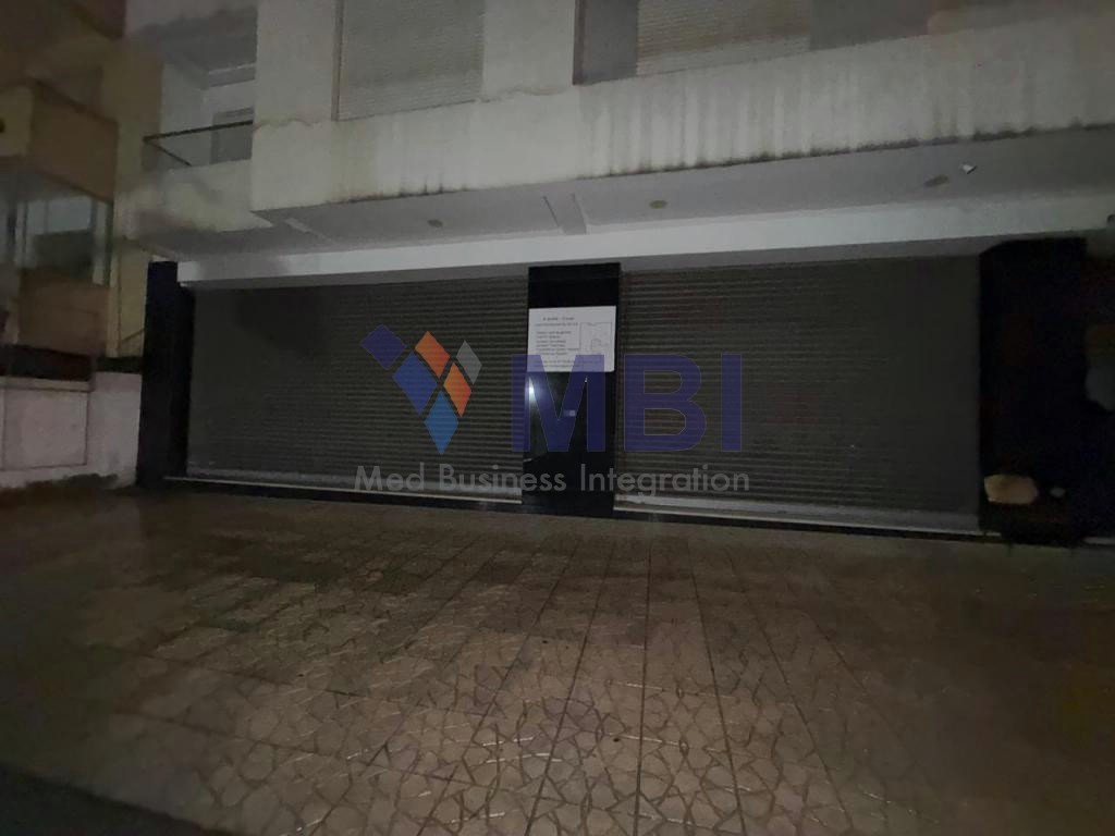 Bien 341 m² f Centre ville — 9