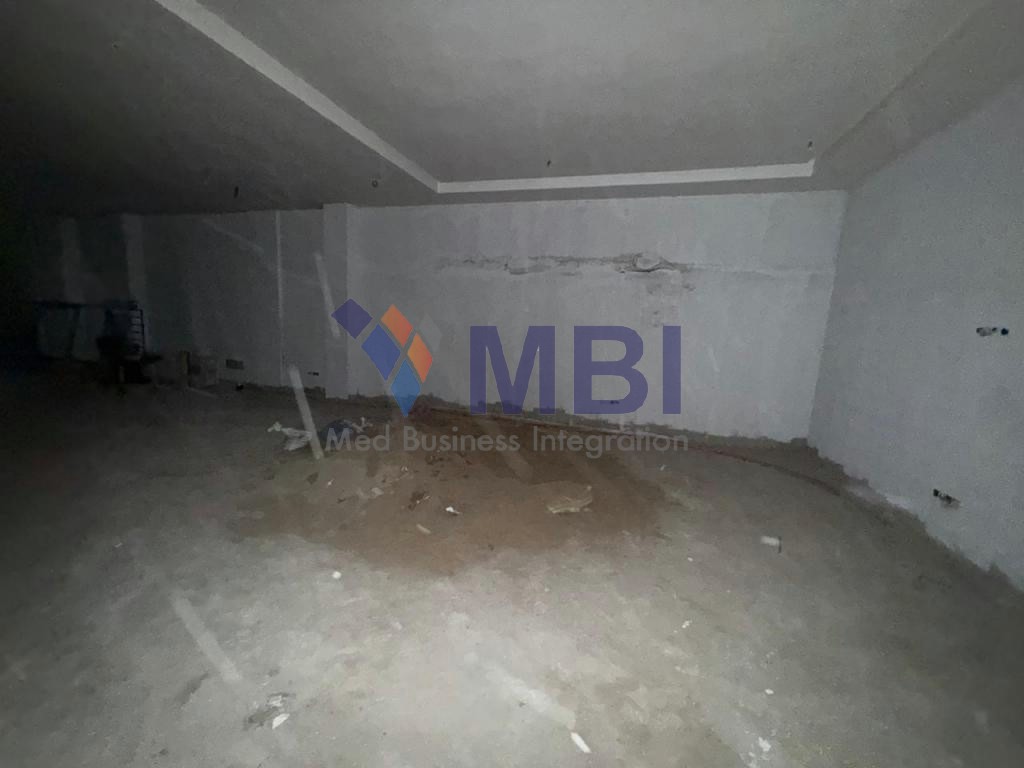 Bien 341 m² f Centre ville — 8