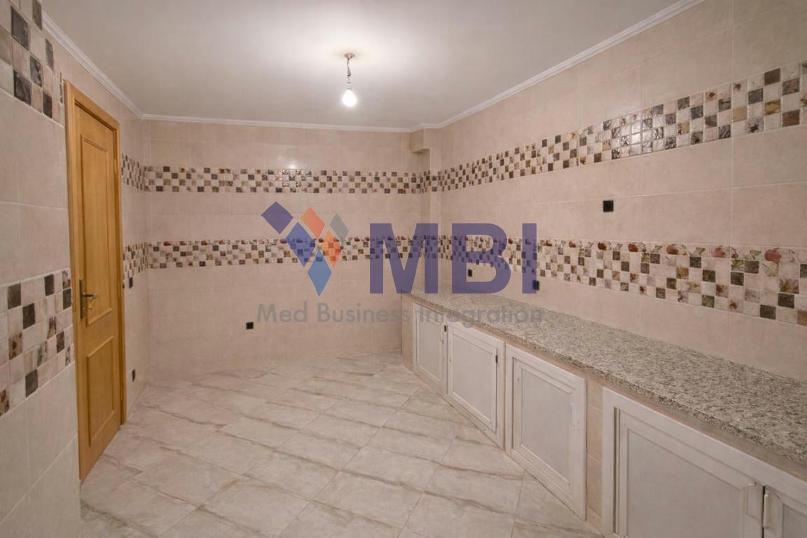Bureau à louer – Quartier Bni Makada-L.A.A.2168 — 6