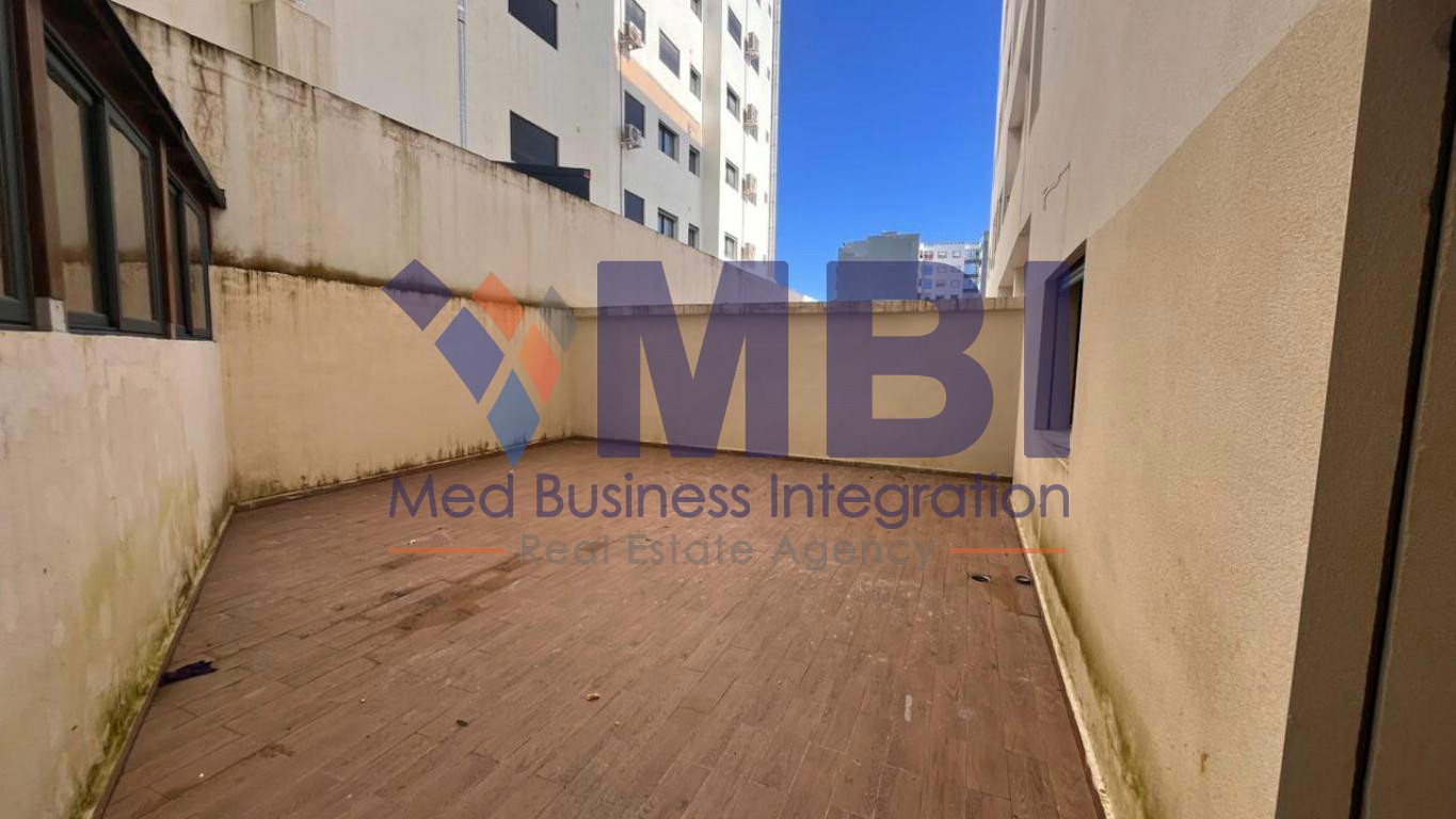 Appartement 120 m² à Moujahidine — 8