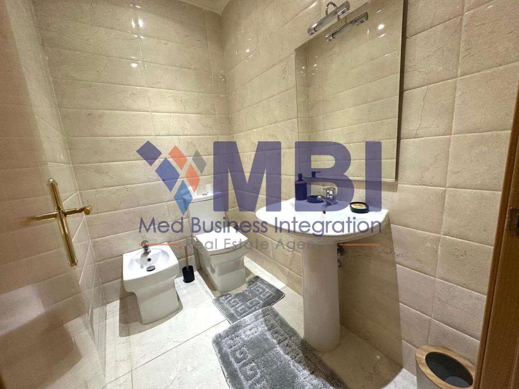 Appartement 100 m² f Centre ville — 7