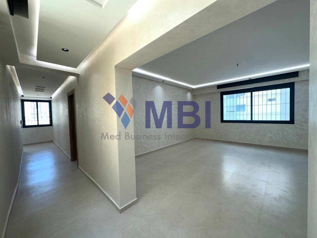 Appartement à Vendre à centre ville V.C.T.2137 — 3