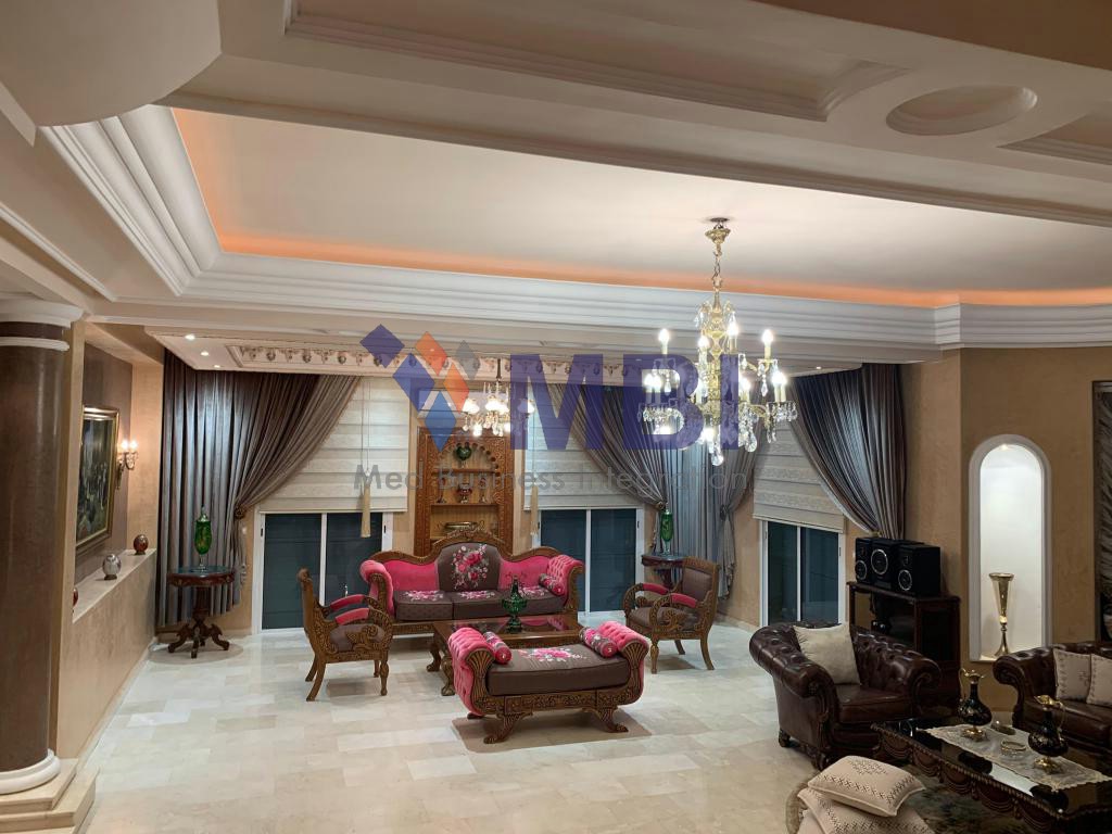 Villa 750 m² à Jebel Kebir — 2