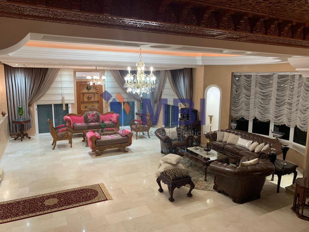 Villa 750 m² à Jebel Kebir — 4