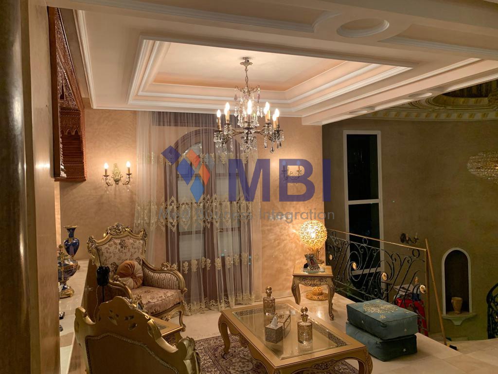 Villa 750 m² à Jebel Kebir — 8
