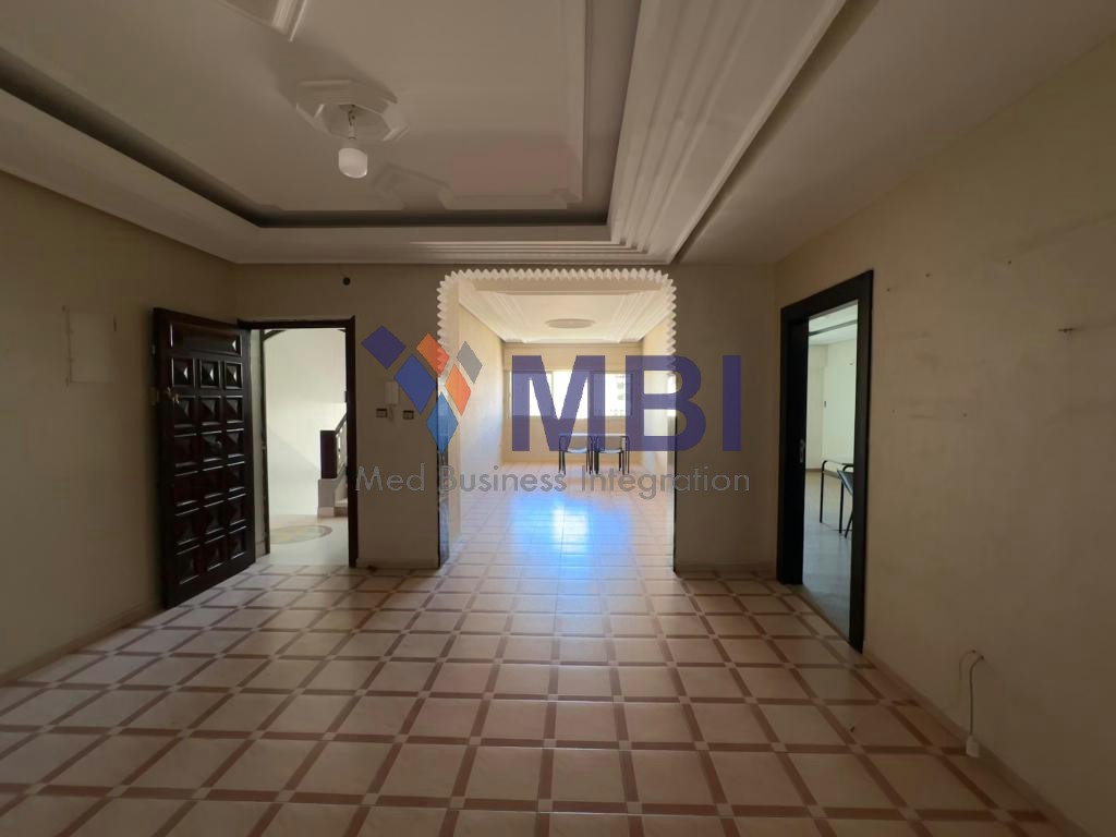 Bureau 140 m² à Centre ville — 3